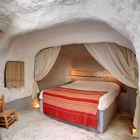Cueva Las Yeseras Баса Экстерьер фото